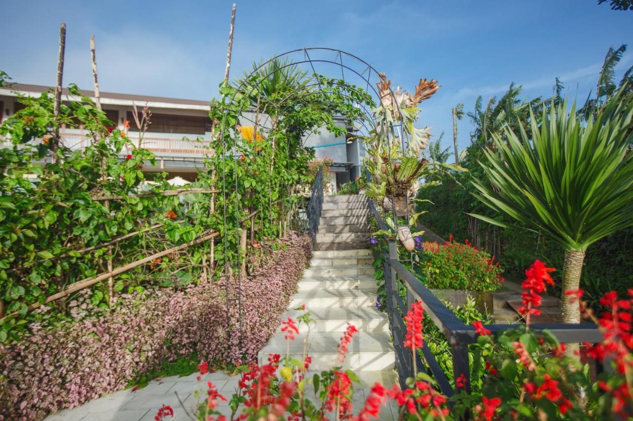 Giriwood Hotel & Villa Munduk Εξωτερικό φωτογραφία